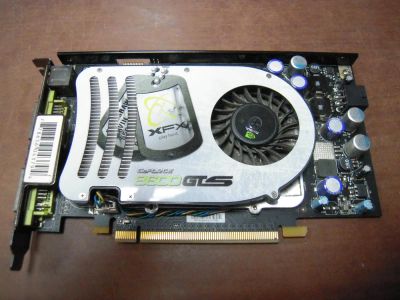 Лот: 6758717. Фото: 1. PCI-E видеокарта Nvidia GeForce... Видеокарты