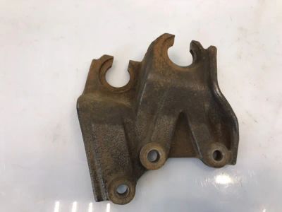 Лот: 21705541. Фото: 1. Кронштейн троса КПП toyota corolla... Двигатель и элементы двигателя
