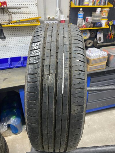 Лот: 21435454. Фото: 1. 1шт. 225/70 R15С Nokian Hakka... Шины