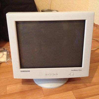 Лот: 6319354. Фото: 1. Монитор Samsung SyncMaster 753DFX... ЭЛТ-мониторы