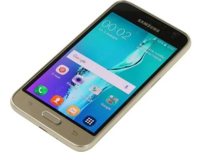 Лот: 17273487. Фото: 1. Смартфон samsung Galaxy J1. Смартфоны