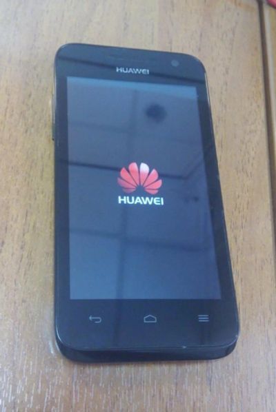 Лот: 5975152. Фото: 1. Huawei Ascend G330. Смартфоны