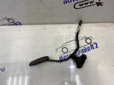 Лот: 21713033. Фото: 1. педаль газа Geely Emgrand EC7... Двигатель и элементы двигателя
