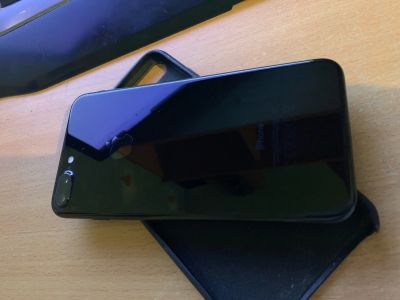 Лот: 12879750. Фото: 1. Iphone 7 plus 128gb Jet Black. Смартфоны