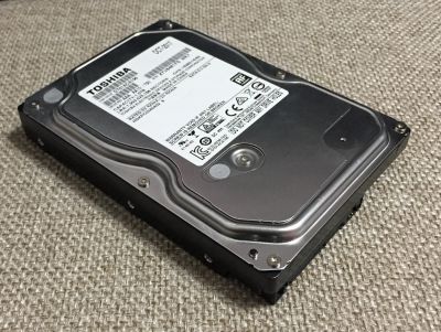 Лот: 16974588. Фото: 1. Жесткий диск 3,5" SATA Toshiba... Жёсткие диски (HDD)