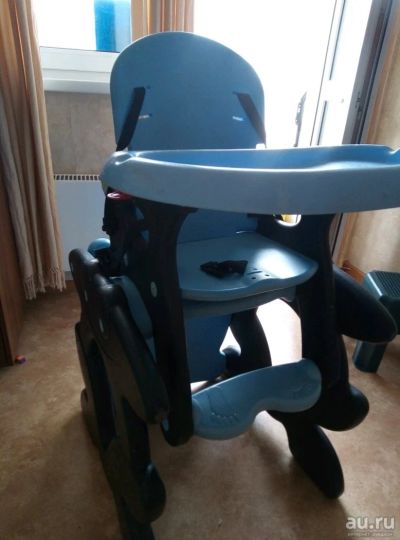 Лот: 13392721. Фото: 1. Стол транформер для малыша. Столики, стулья, парты