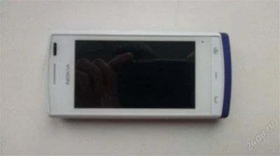 Лот: 2845758. Фото: 1. Nokia 500 срочно,дешево!. Кнопочные мобильные телефоны