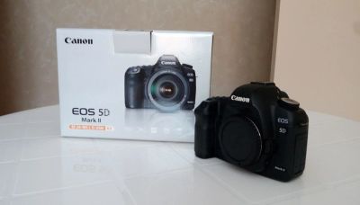 Лот: 9177748. Фото: 1. Canon 5d mark II Body. Цифровые зеркальные