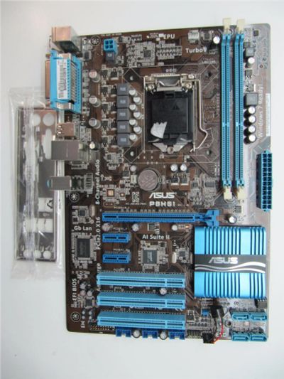 Лот: 7792390. Фото: 1. Материнская плата ASUS P8H61. Материнские платы