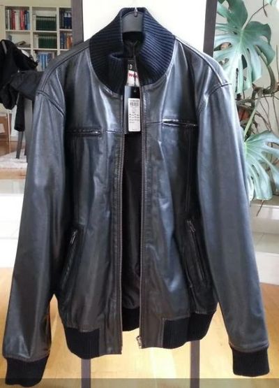Лот: 4911194. Фото: 1. Кожаная куртка от Jack & Jones... Верхняя одежда