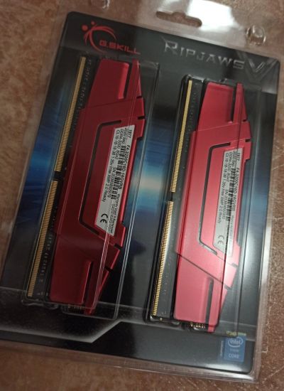 Лот: 16796409. Фото: 1. DDR 4 DDR4 G.SKILL Ripjaws V 16Gb... Оперативная память