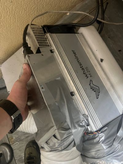 Лот: 24958314. Фото: 1. Whatsminer m21s 54th + кабель... Майнинг фермы, товары для майнинга