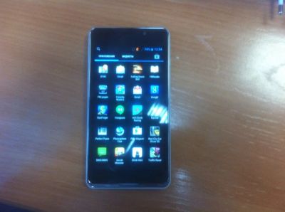 Лот: 4854195. Фото: 1. Оригинальный смартфон DNS S4503Q... Смартфоны