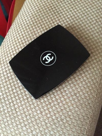 Лот: 6307755. Фото: 1. Пудра Chanel Mat lumiere, оригинал. Макияж