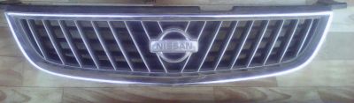 Лот: 7790446. Фото: 1. Решетка радиатора Nissan Sunny. Кузов