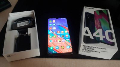 Лот: 19299163. Фото: 1. Galaxy A40. Смартфоны
