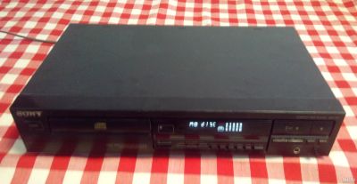 Лот: 13468188. Фото: 1. Sony CDP-391. CD-проигрыватели и чейнджеры