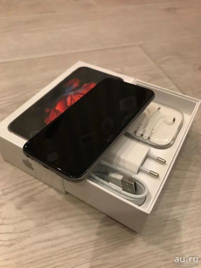 Лот: 8813470. Фото: 1. iPhone 6s 64g (обмен на меньшее... Смартфоны
