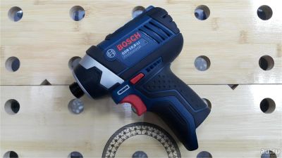 Лот: 9511843. Фото: 1. Ударный шуруповёрт Bosch GDR 10... Электроинструмент