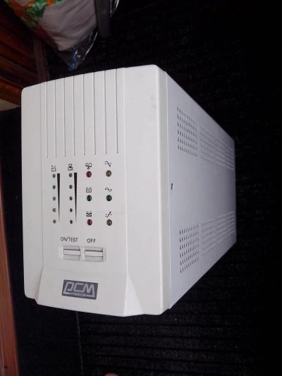 Лот: 3592008. Фото: 1. Бесперебойник Powercom PCM SMK-600A... ИБП, аккумуляторы для ИБП