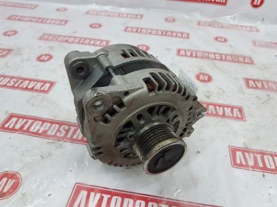 Лот: 20904074. Фото: 1. Генератор Nissan Serena TC24 QR20DE... Двигатель и элементы двигателя