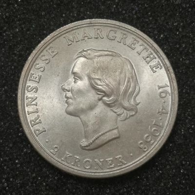 Лот: 22825566. Фото: 1. 2 кроны 1958 года. Дания. Принцесса... Европа