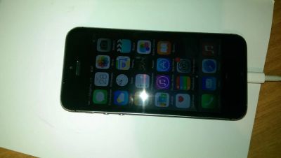 Лот: 5283934. Фото: 1. iphone 5s 16gb space gray lte. Смартфоны
