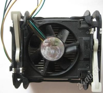 Лот: 392790. Фото: 1. Боксовый кулер INTEL на Socket... Системы охлаждения