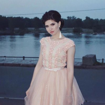 Лот: 11410705. Фото: 1. Дизайнерское выпускное платье... Платья
