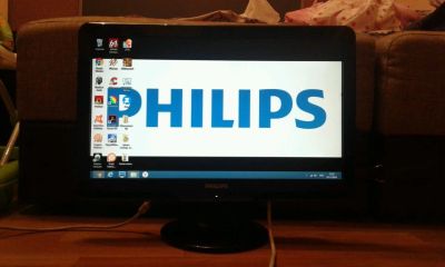 Лот: 8481145. Фото: 1. монитор Philips 202e диагональ... ЖК-мониторы