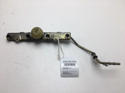 Лот: 20619272. Фото: 1. Рейка топливная Honda Fit 2002... Топливная система