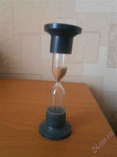 Лот: 2961963. Фото: 1. Песочные часы на 1 минуту. Часы настенные, настольные