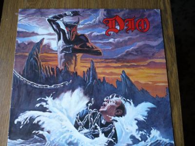 Лот: 11021791. Фото: 1. DIO. " Holy Diver ". LP. Аудиозаписи