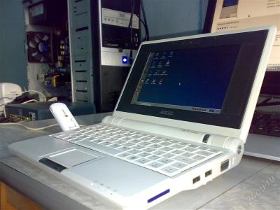 Лот: 979845. Фото: 1. Нетбук ASUS EEE PC 701 4G белый... Ноутбуки