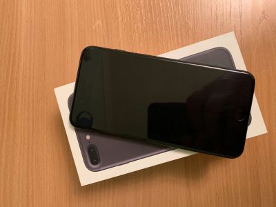 Лот: 12875105. Фото: 1. iphone 7 plus 128 gb. Смартфоны