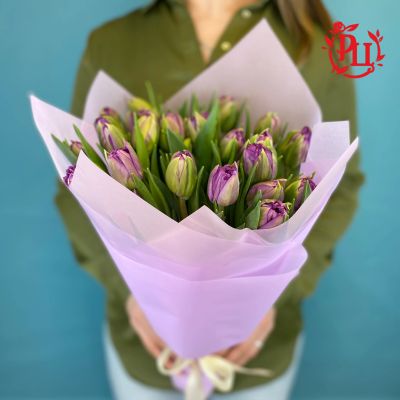 Лот: 15579912. Фото: 1. Нежно-сиреневый букет тюльпанов... Свежие цветы