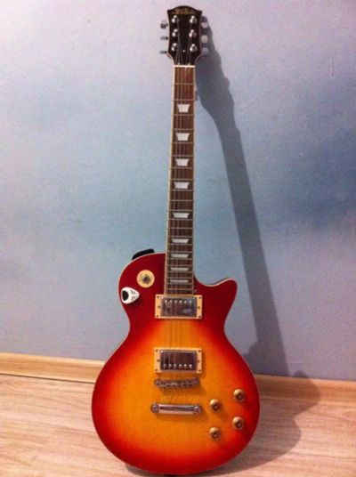 Лот: 8812459. Фото: 1. Гитара Thunder Les Paul. Гитары