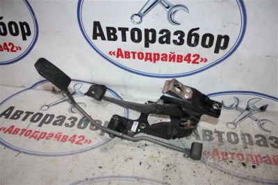 Лот: 21718609. Фото: 1. педали Chevrolet Lacetti J200. Двигатель и элементы двигателя