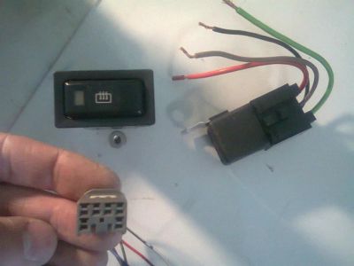 Лот: 10211204. Фото: 1. Кнопка обогрева зеркал Toyota... Электрооборудование