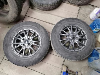 Лот: 21063586. Фото: 1. Литьё r14 4x100 на резине. Шины