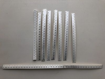 Лот: 25776507. Фото: 1. Набор SMD резистово + конденсаторы... Резисторы