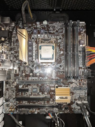 Лот: 17571753. Фото: 1. Материнская плата Asus b150m-plus. Материнские платы