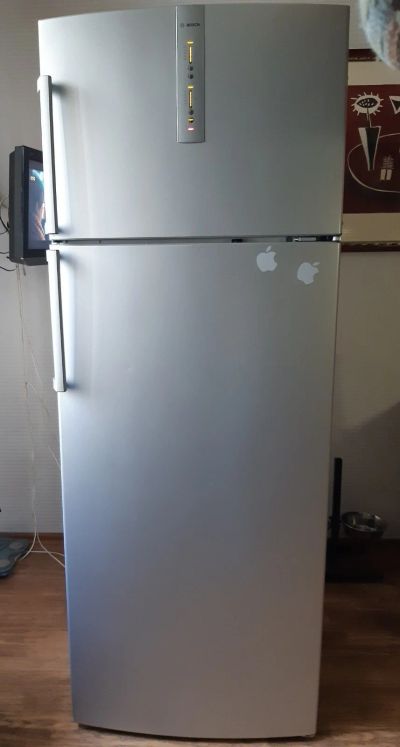 Лот: 16522903. Фото: 1. Продам холодильник Bosch KDN 40A60... Холодильники, морозильные камеры