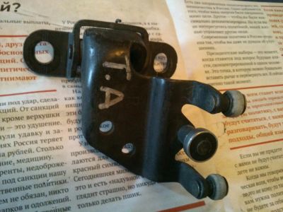 Лот: 11200692. Фото: 1. Кронштейн крепление шарнир откатной... Кузов