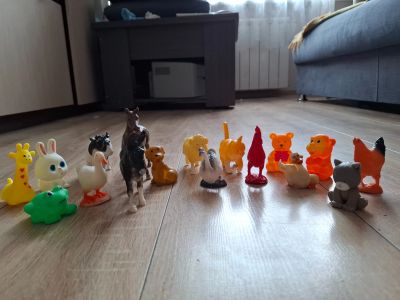 Лот: 25641814. Фото: 1. Игрушки монтесори. Домашние животные. Игровые наборы