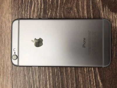 Лот: 11364836. Фото: 1. IPhone 6 space grey 16 gd. Смартфоны