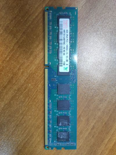 Лот: 19875460. Фото: 1. DDR3 Hynix 4 ГБ DDR3 1333 МГц... Оперативная память