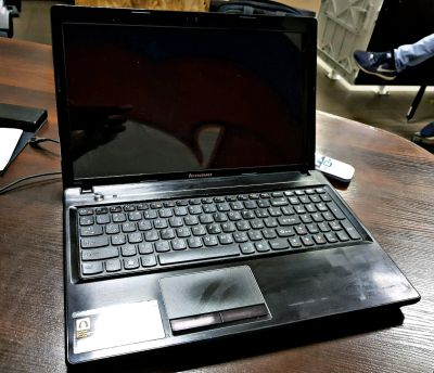 Лот: 12051653. Фото: 1. Ноутбук Lenovo G580 i3-3120M/610M... Ноутбуки