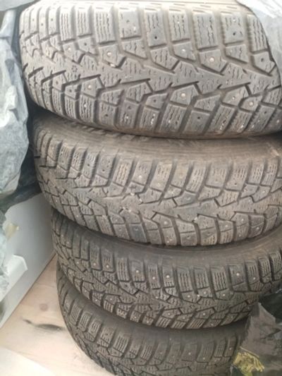 Лот: 18336240. Фото: 1. maxxis 175/70r14. Шины