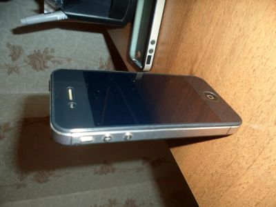 Лот: 4239982. Фото: 1. iPhone 4S 16Gb Black. Смартфоны